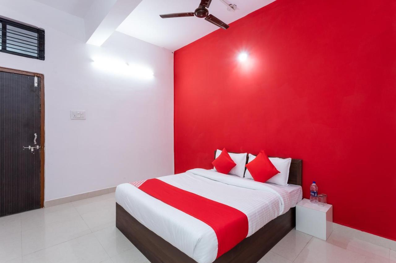 Oyo Hotel Convivial Paradise Shamsgarh Exterior photo